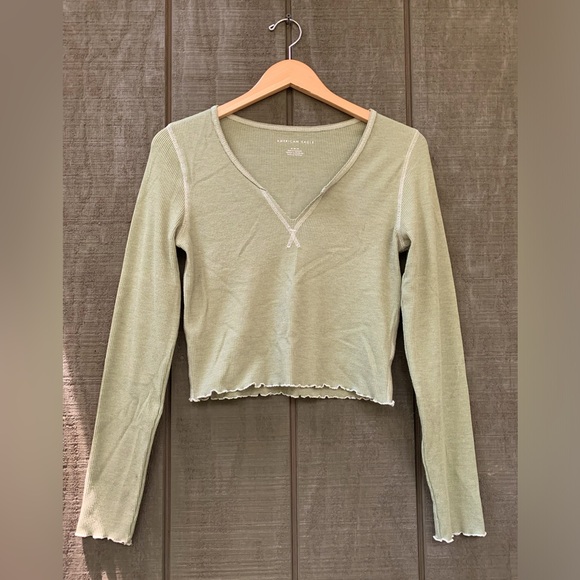 American Eagle Outfitters Tops - American Eagle Crop Henley